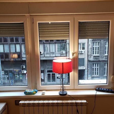 Private Cozy Room 1 With Shared Kitchen In Appartment, Downtown Belgrade Extérieur photo